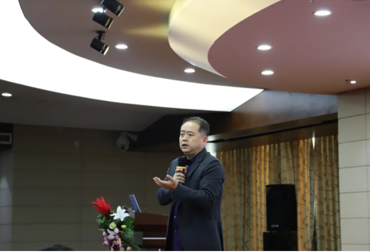 新開普董事長(zhǎng)楊維國(guó)：如何找準(zhǔn)社會(huì)需求，為客戶創(chuàng)造價(jià)值(圖1)